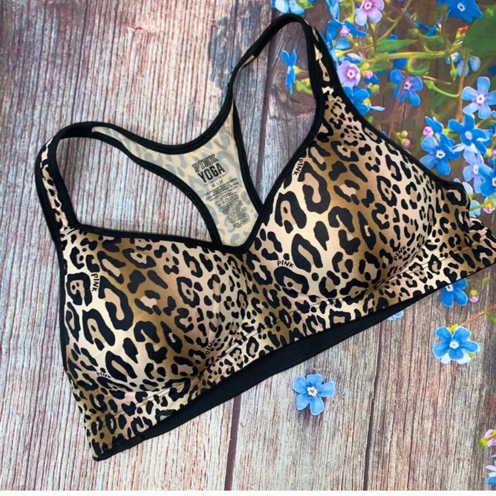 PINK Victoria’s Secret Yoga Leopard Push Up Bra M